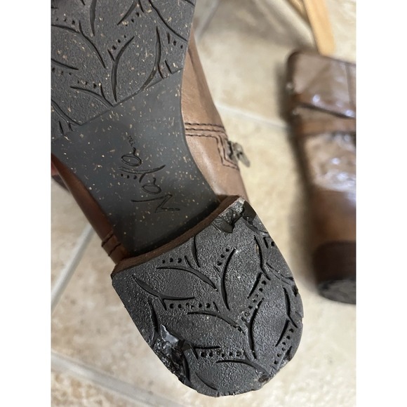 Naya Saffron Boot Womens Belted Leather Boots 8M   39-40EU - Picture 8 of 16